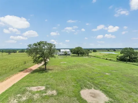 1347 County Road 426 Dime Box TX 77853