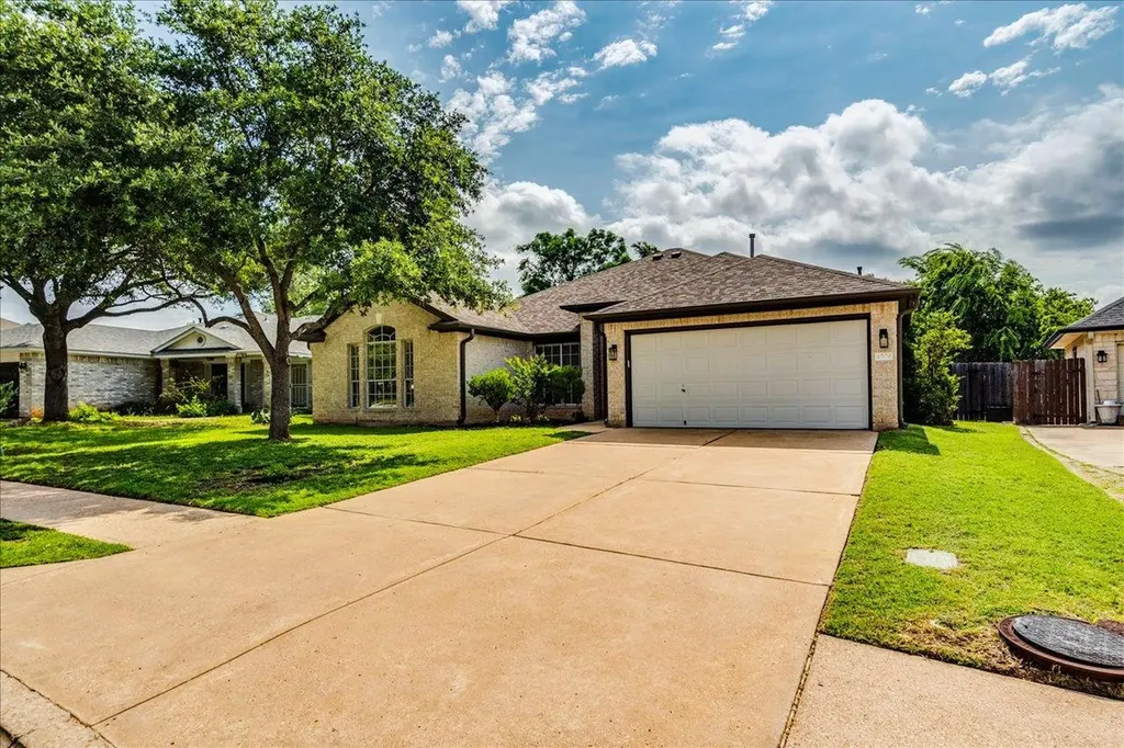 4504 Steed Drive Austin TX 78749