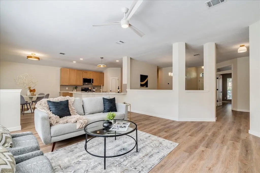 4504 Steed Drive Austin TX 78749