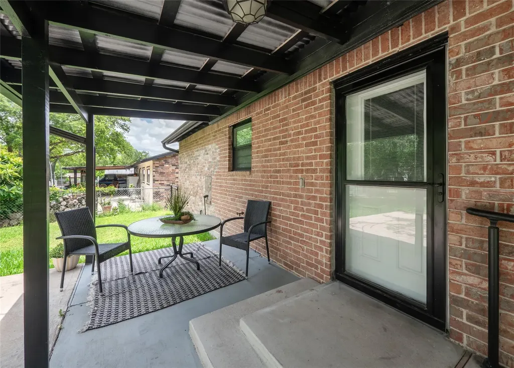 6010 Waycross Drive Austin TX 78745