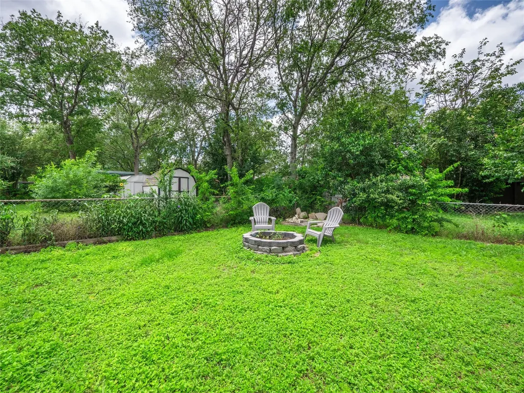 6010 Waycross Drive Austin TX 78745