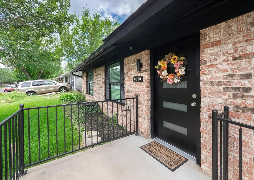 6010 Waycross Drive Austin TX 78745