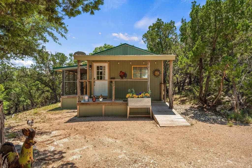 6925 White Hills Lane Marble Falls TX 78654