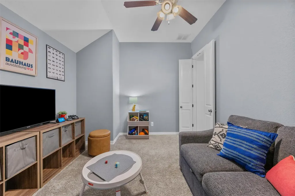 1012 Discovery Well Drive Liberty Hill TX 78642