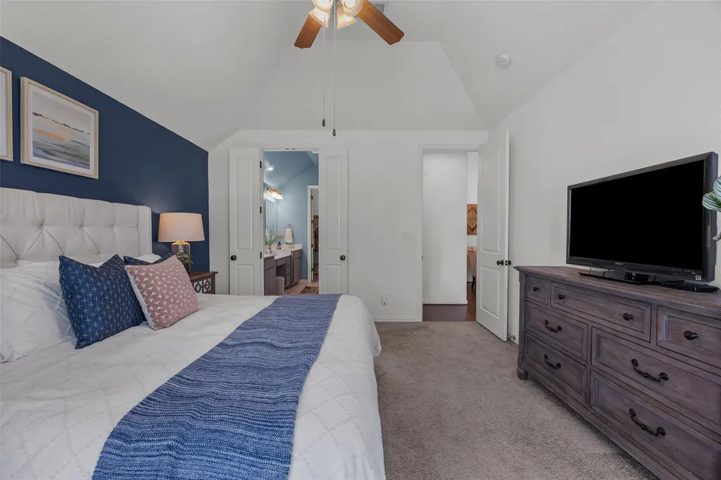 1012 Discovery Well Drive Liberty Hill TX 78642