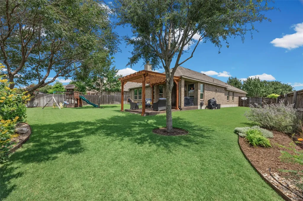 1012 Discovery Well Drive Liberty Hill TX 78642