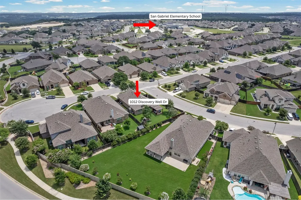 1012 Discovery Well Drive Liberty Hill TX 78642