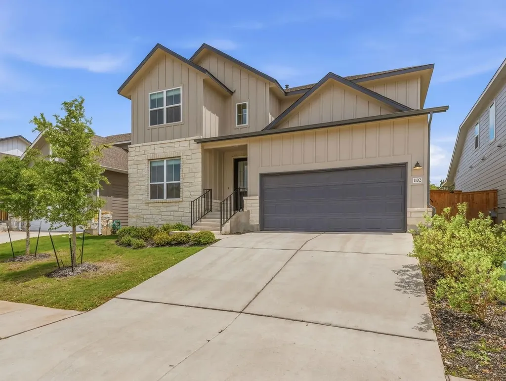 1102 Sage Thrasher Circle Dripping Springs TX 78620