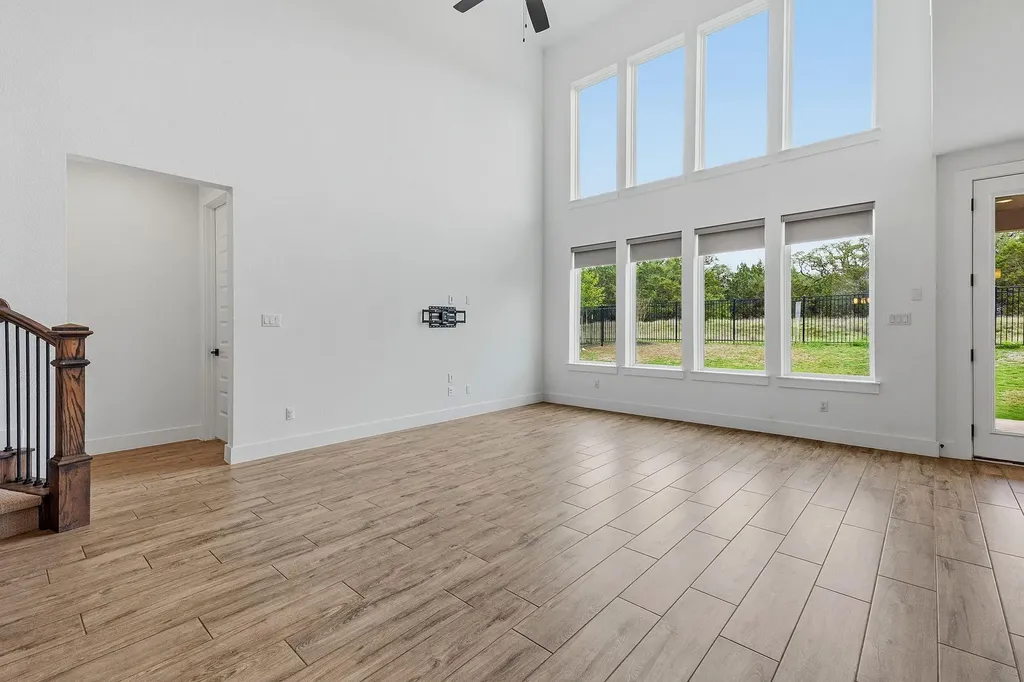 1102 Sage Thrasher Circle Dripping Springs TX 78620