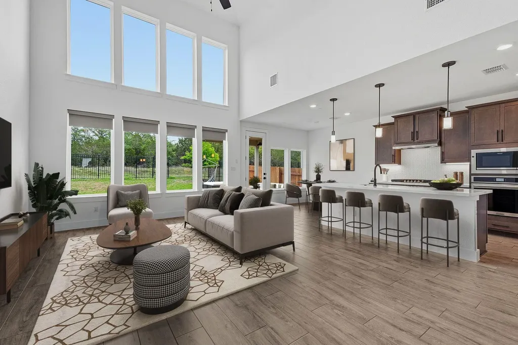 1102 Sage Thrasher Circle Dripping Springs TX 78620