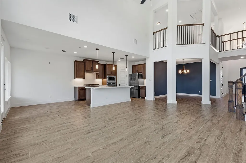 1102 Sage Thrasher Circle Dripping Springs TX 78620