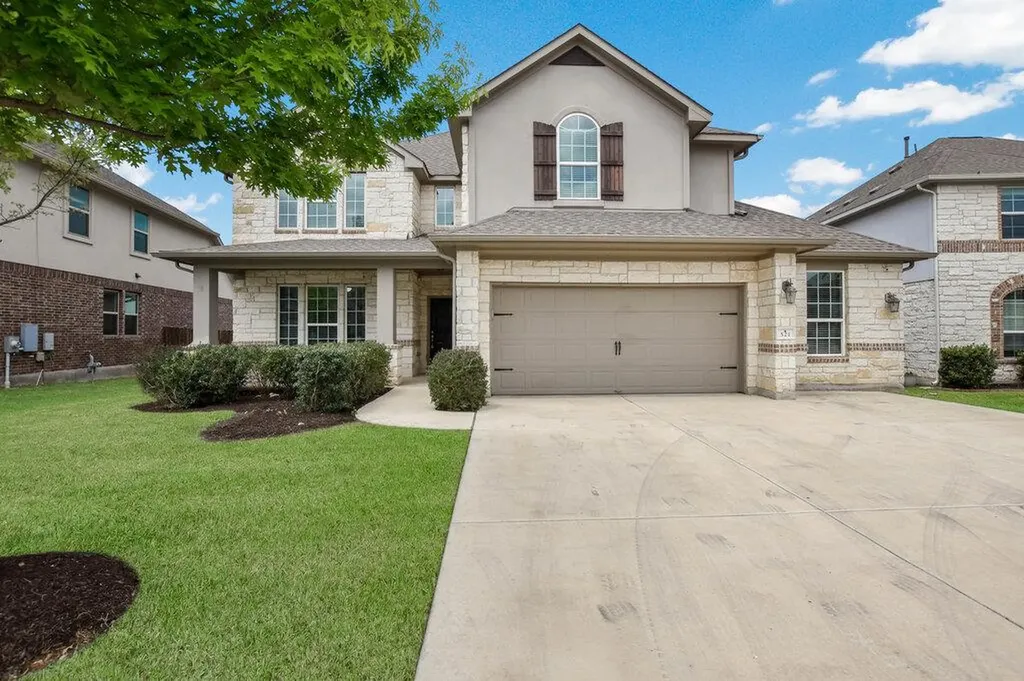 521 Middle Brook Drive Leander TX 78641