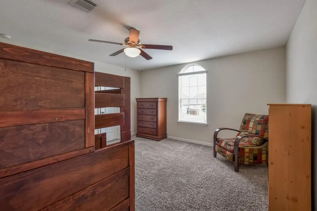 521 Middle Brook Drive Leander TX 78641