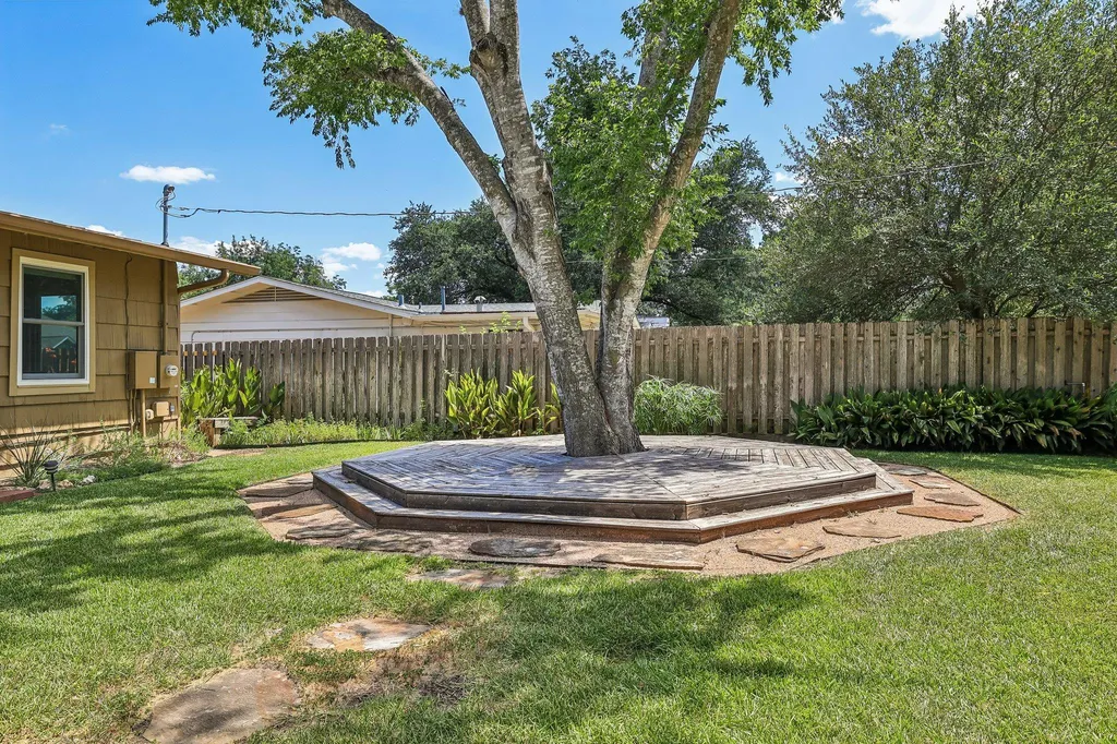 6308 Nasco Drive Austin TX 78757