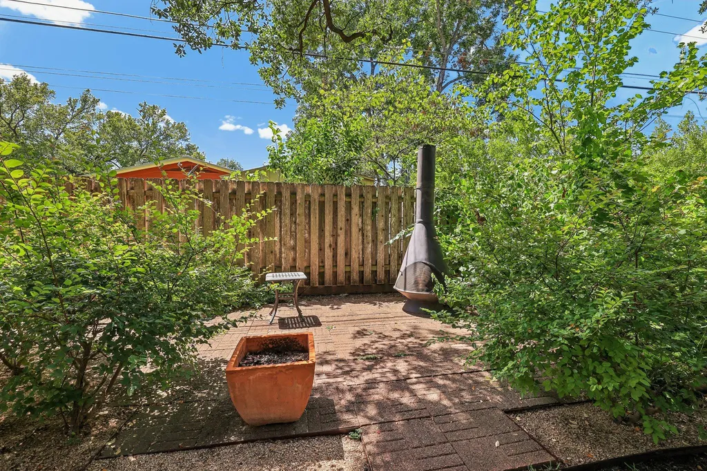 6308 Nasco Drive Austin TX 78757