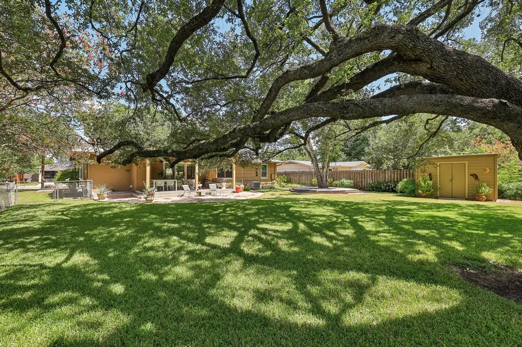 6308 Nasco Drive Austin TX 78757