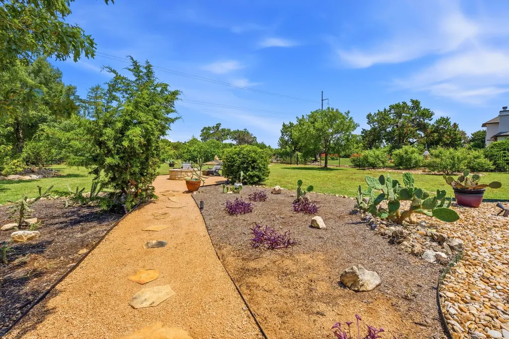 816 Brave Face Street Leander TX 78641
