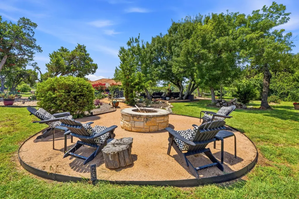 816 Brave Face Street Leander TX 78641
