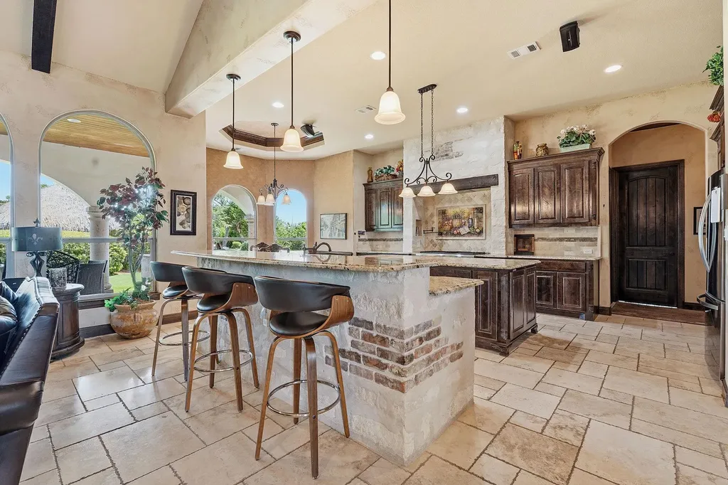 816 Brave Face Street Leander TX 78641