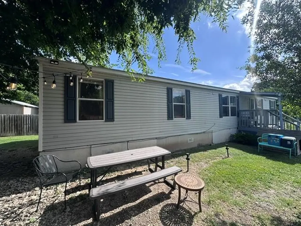 106 Ramirez Street Kyle TX 78640