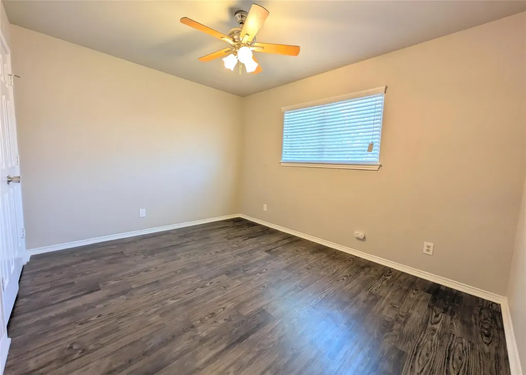 8816 Schick Road Austin TX 78729