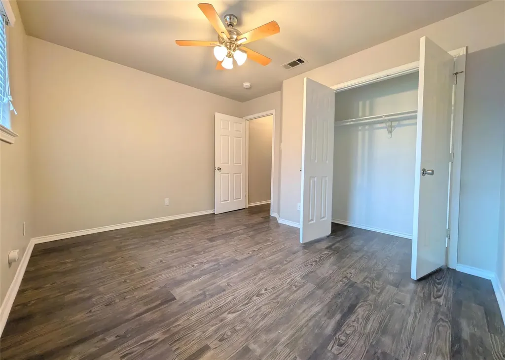 8816 Schick Road Austin TX 78729