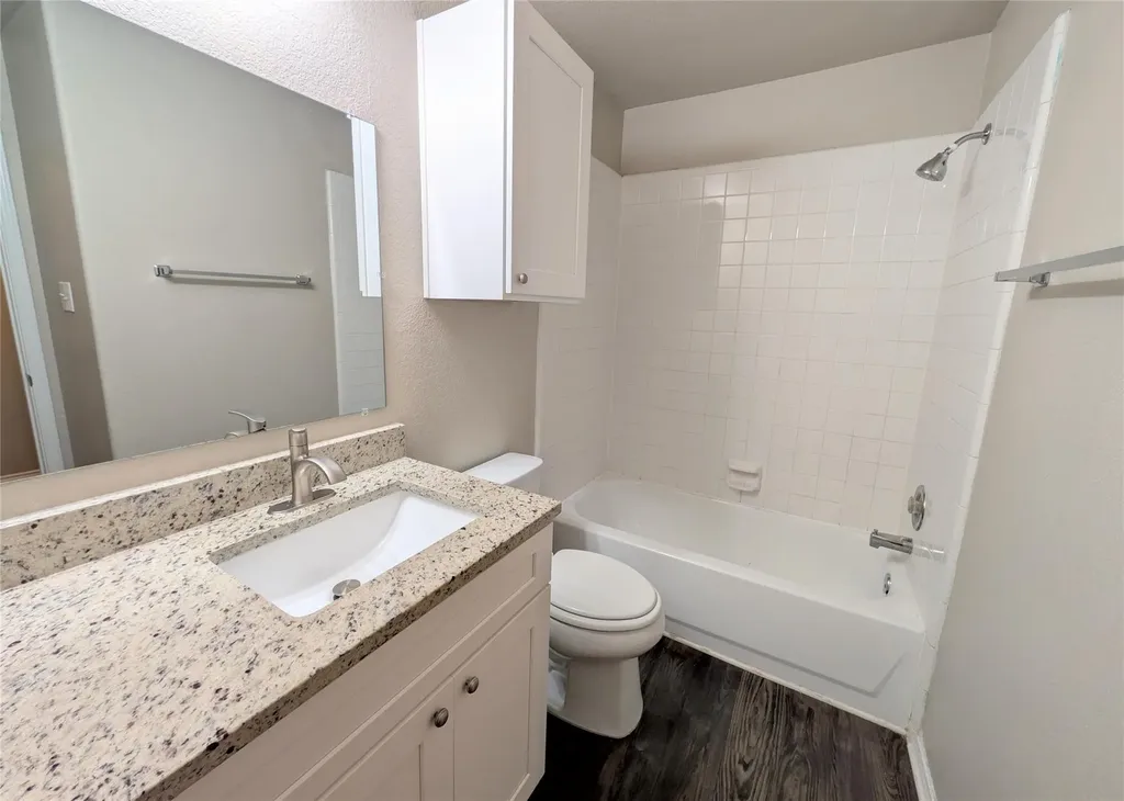 8816 Schick Road Austin TX 78729