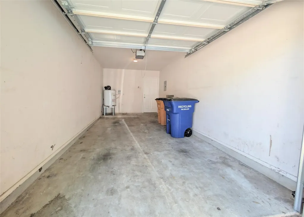 8816 Schick Road Austin TX 78729