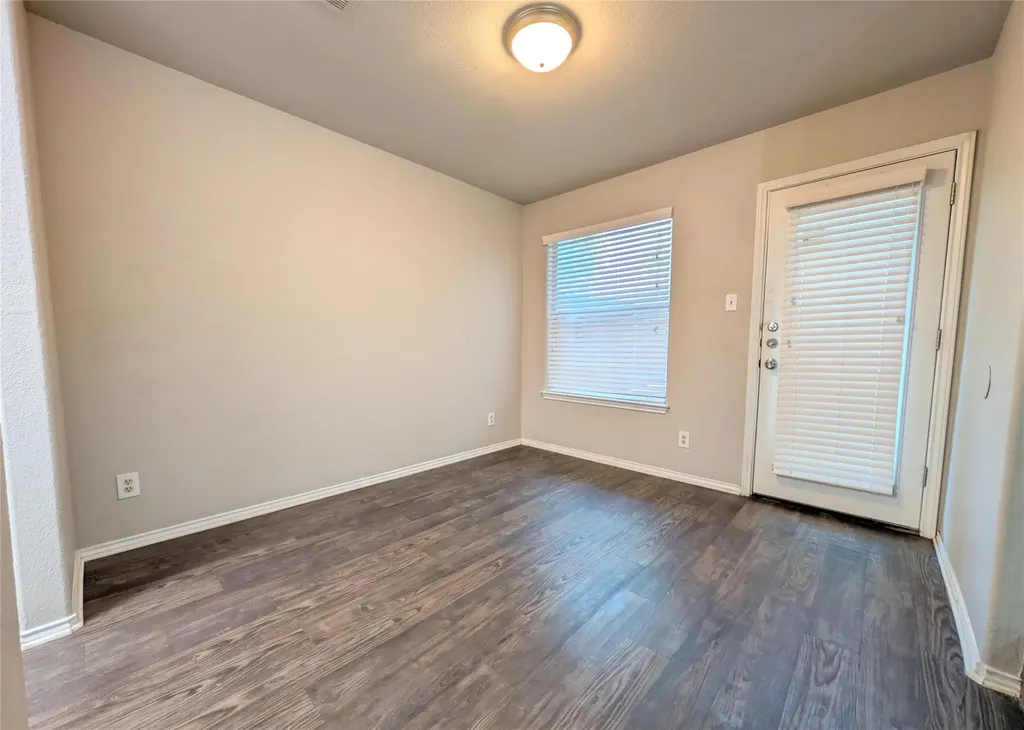 8816 Schick Road Austin TX 78729