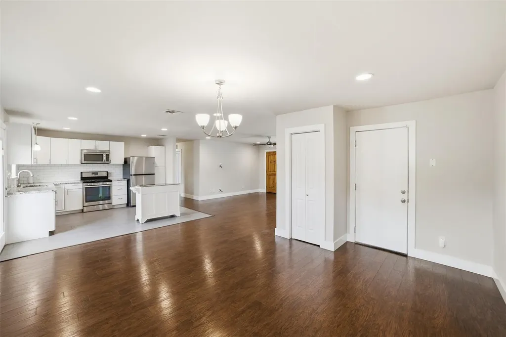5510 Manor Road Austin TX 78723