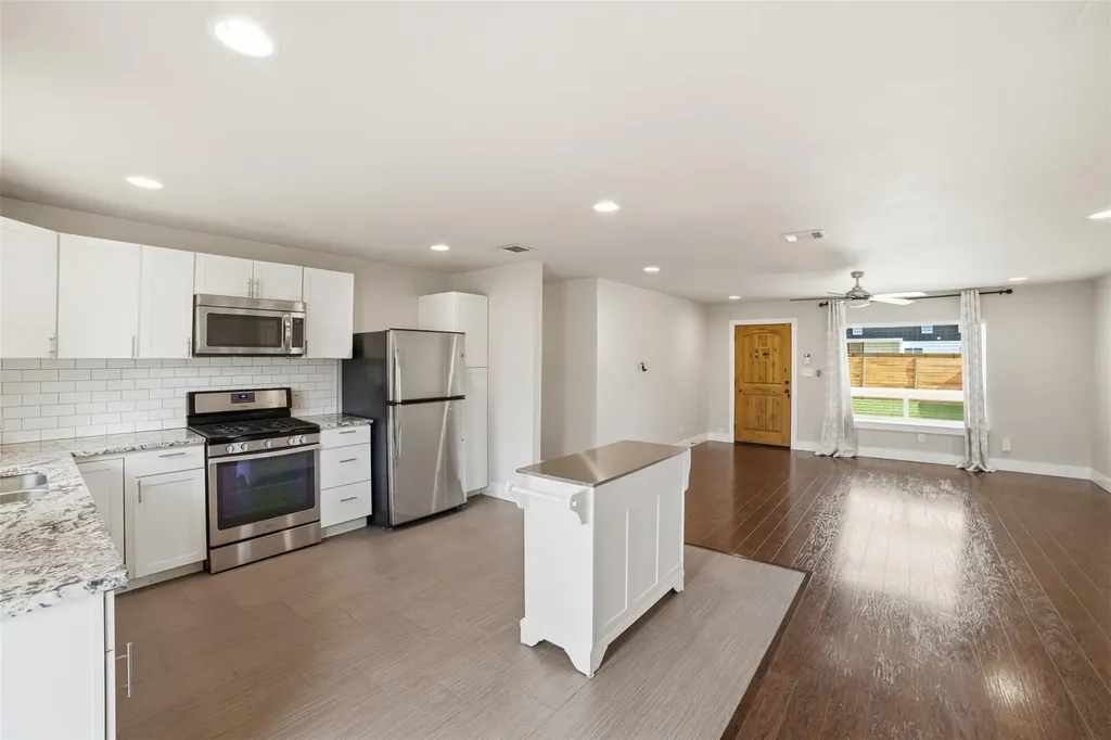 5510 Manor Road Austin TX 78723