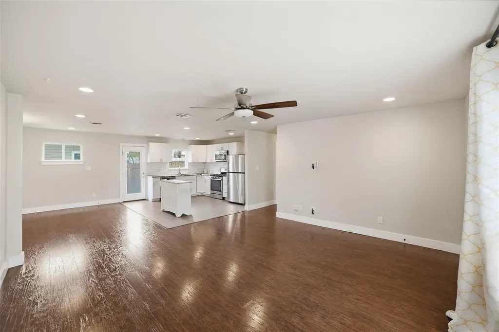5510 Manor Road Austin TX 78723