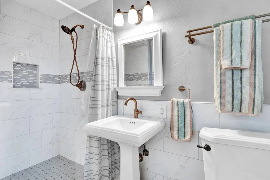 1405 Briarcliff Boulevard Austin TX 78723