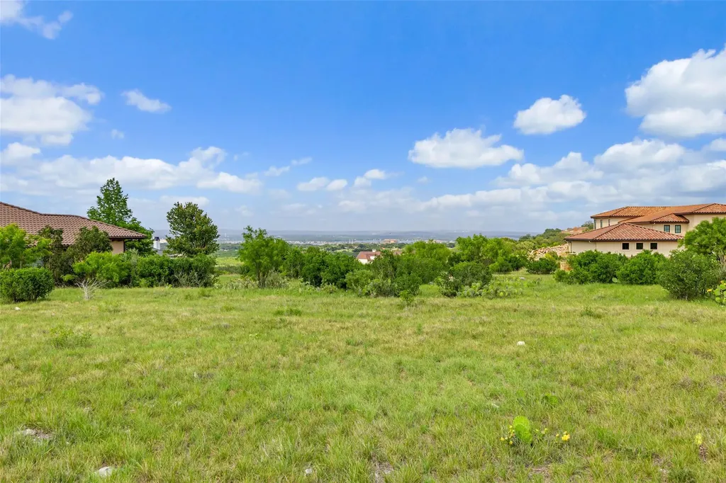 36 Feathergrass Horseshoe Bay TX 78657