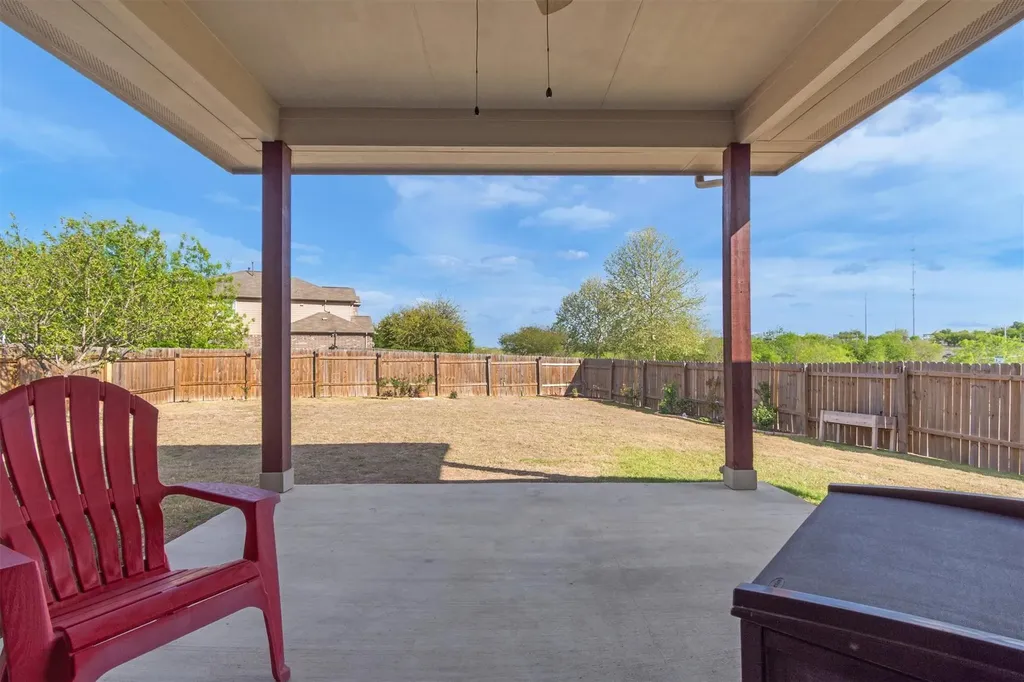 114 Hazy Sunshine Way Buda TX 78610