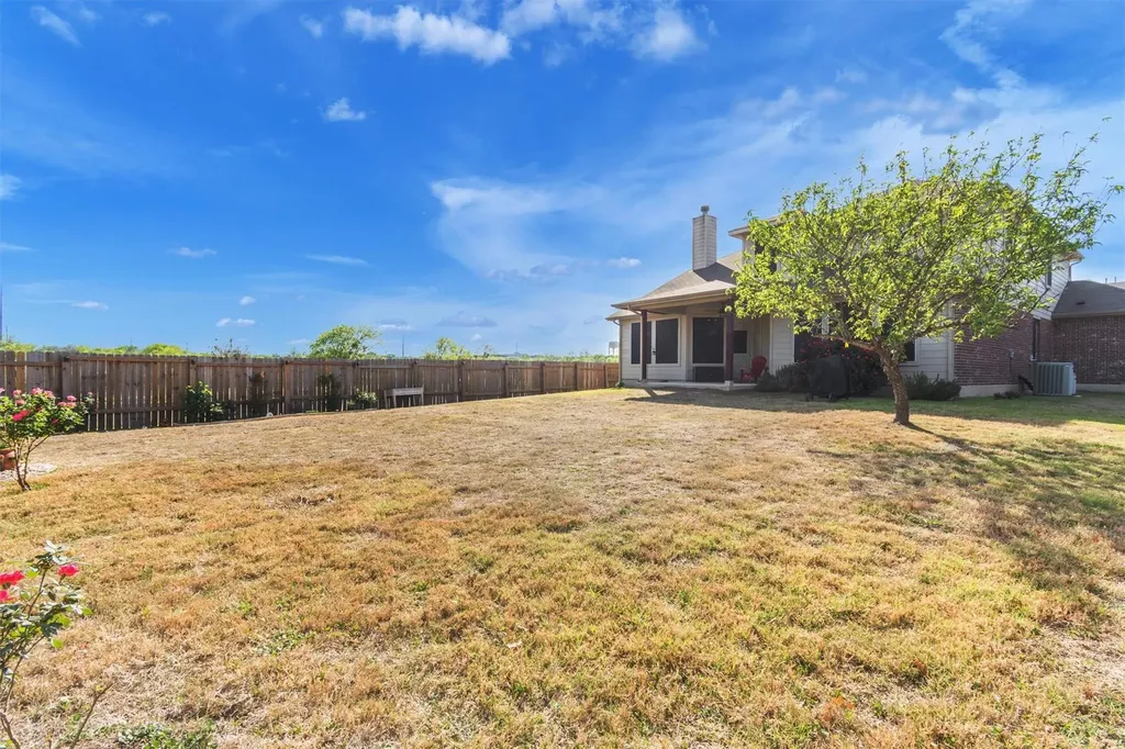 114 Hazy Sunshine Way Buda TX 78610