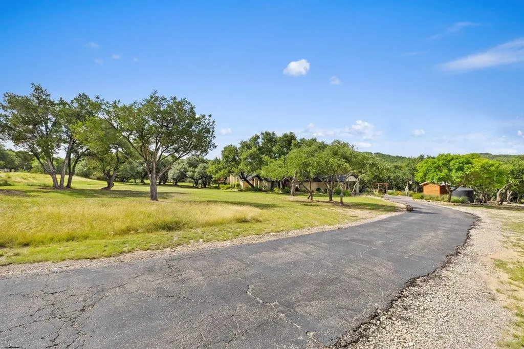 23644 Nameless Road Leander TX 78641