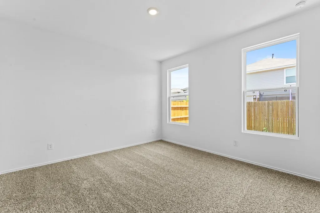 169 Harrison Crossing Kyle TX 78640