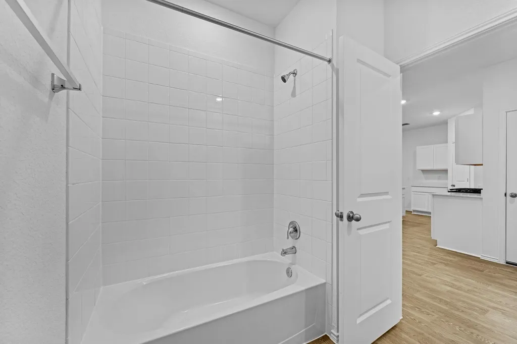 169 Harrison Crossing Kyle TX 78640
