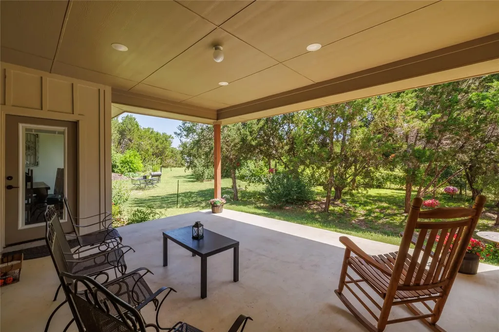 121 Esperanza Petal Pass Liberty Hill TX 78642