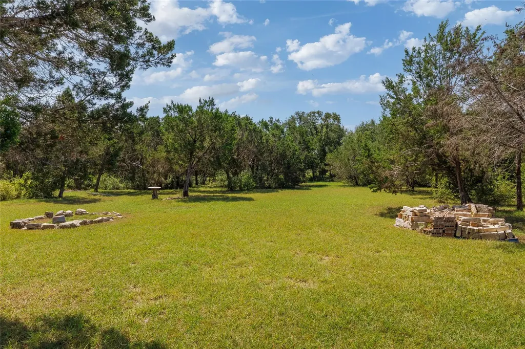 121 Esperanza Petal Pass Liberty Hill TX 78642