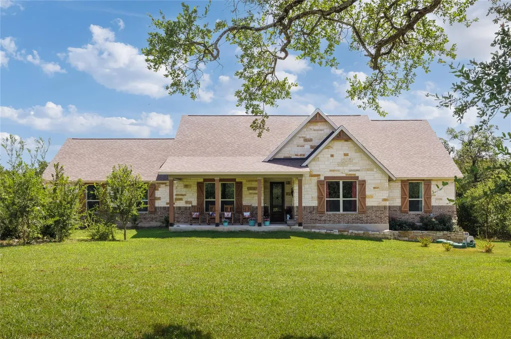 121 Esperanza Petal Pass Liberty Hill TX 78642