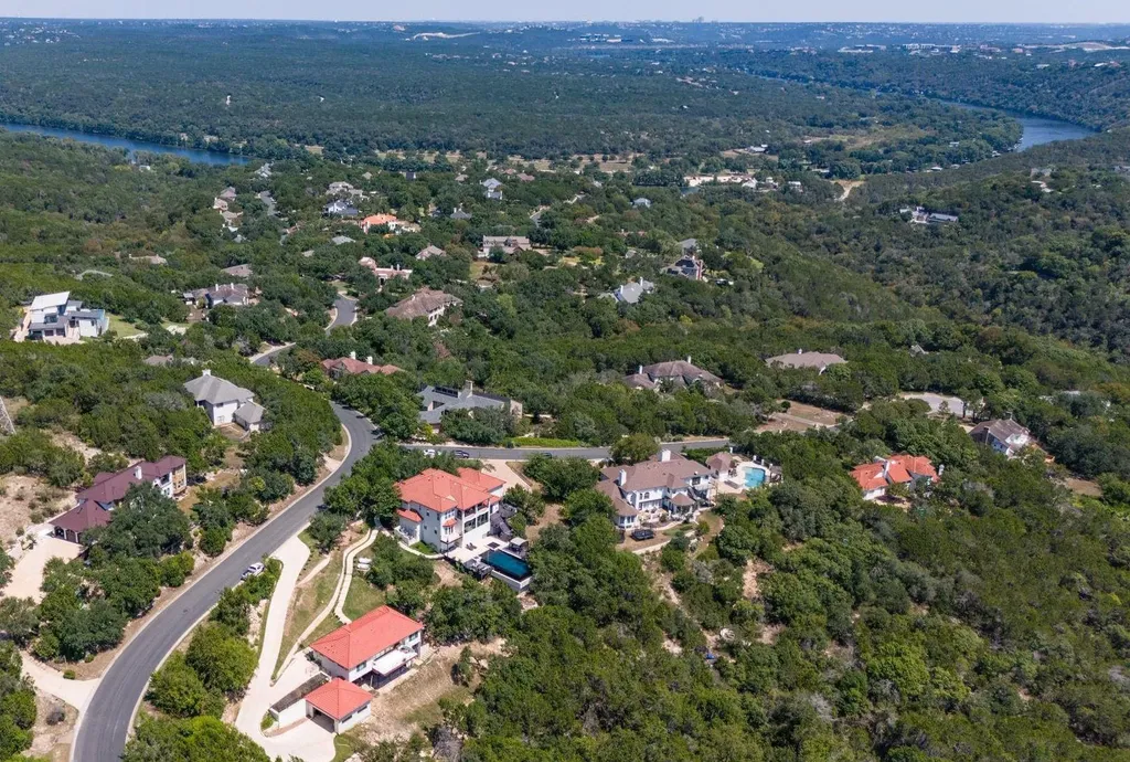 405 Barrett Lane Austin TX 78733