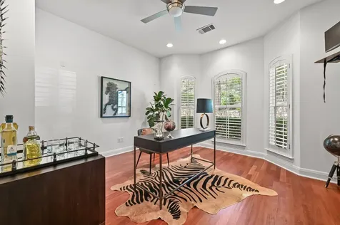 405 Barrett Lane Austin TX 78733