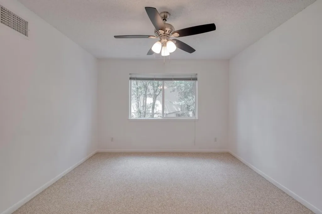 12015 Carmel Park Lane Austin TX 78727