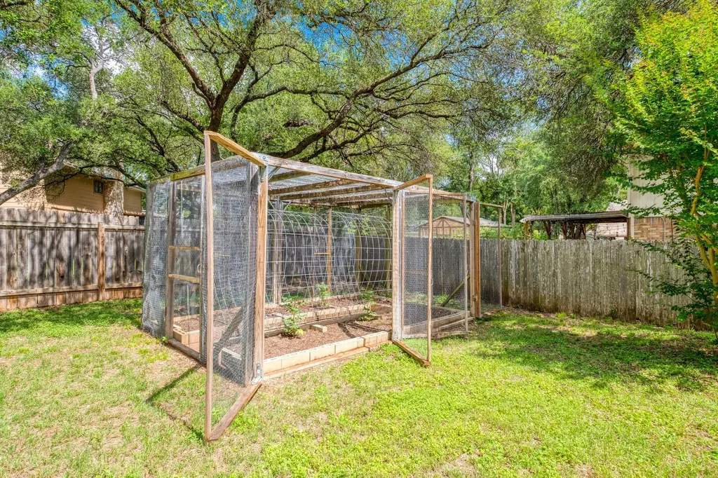 12015 Carmel Park Lane Austin TX 78727