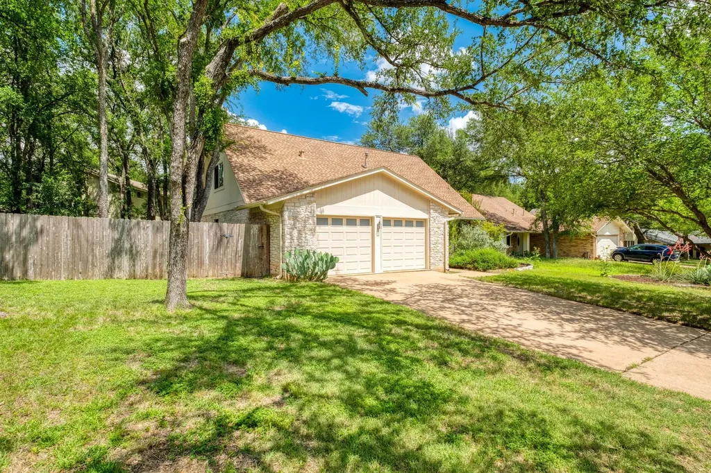 12015 Carmel Park Lane Austin TX 78727