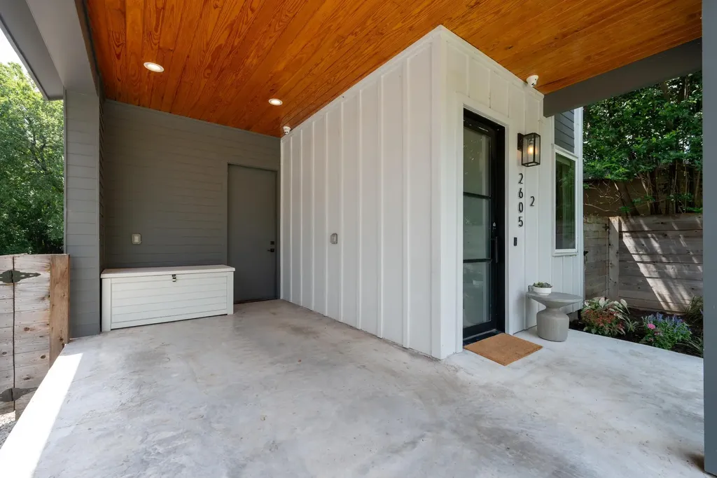 2605 S 2nd Street Austin TX 78704