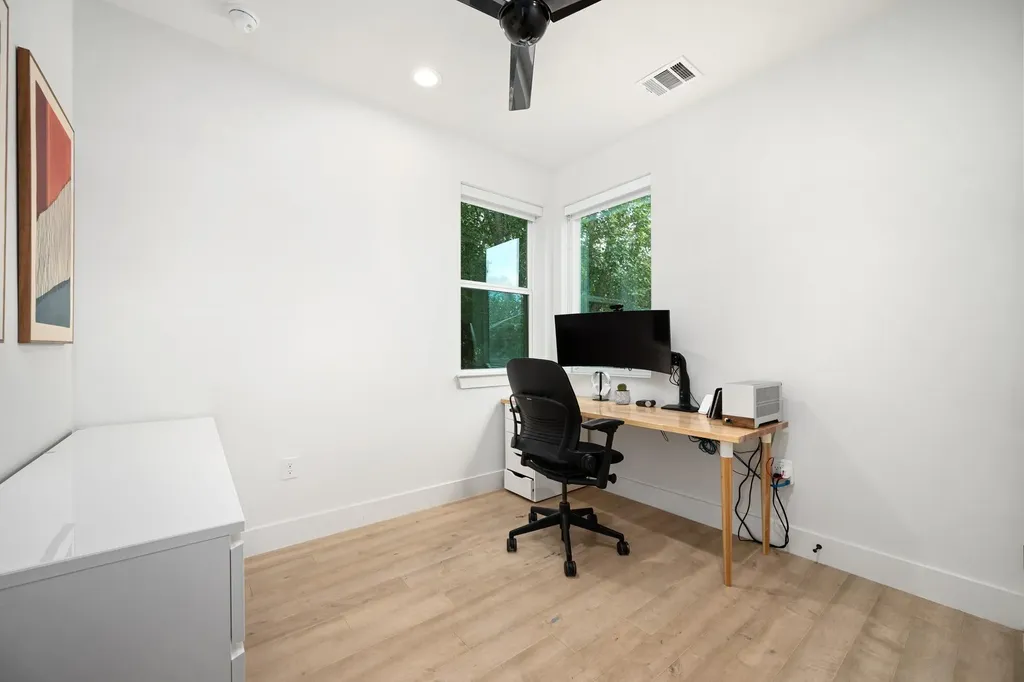 2605 S 2nd Street Austin TX 78704