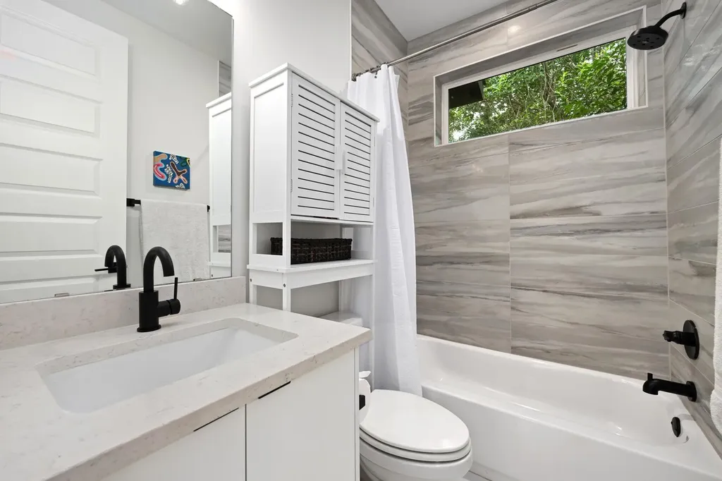 2605 S 2nd Street Austin TX 78704